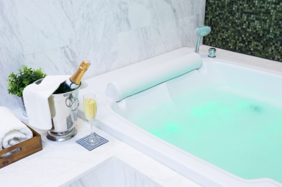 Jacuzzi