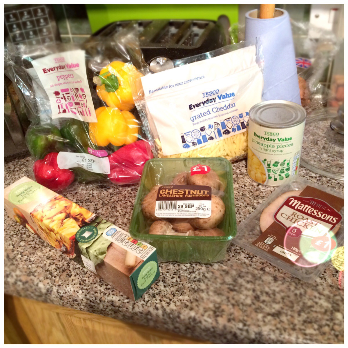 Easy Pin Wheel Pizza ingredients