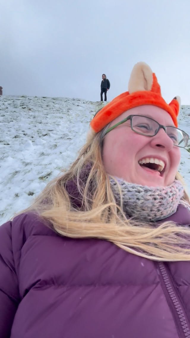 Decent snow happened in Caernarfon which is something we’ve not seen for almost a decade! We don’t have sledges so we took some cardboard and plastic bags and went to the nearest hill we could find. 

With Eryri mountains in the background we spent a good hour sliding down the hill. 

We got wet and cold but we had so much fun!

#SimpleFun #SnowDays #Sledging #HomemadeSledge #Eryri #Snow #Snowdonia #caernarfon