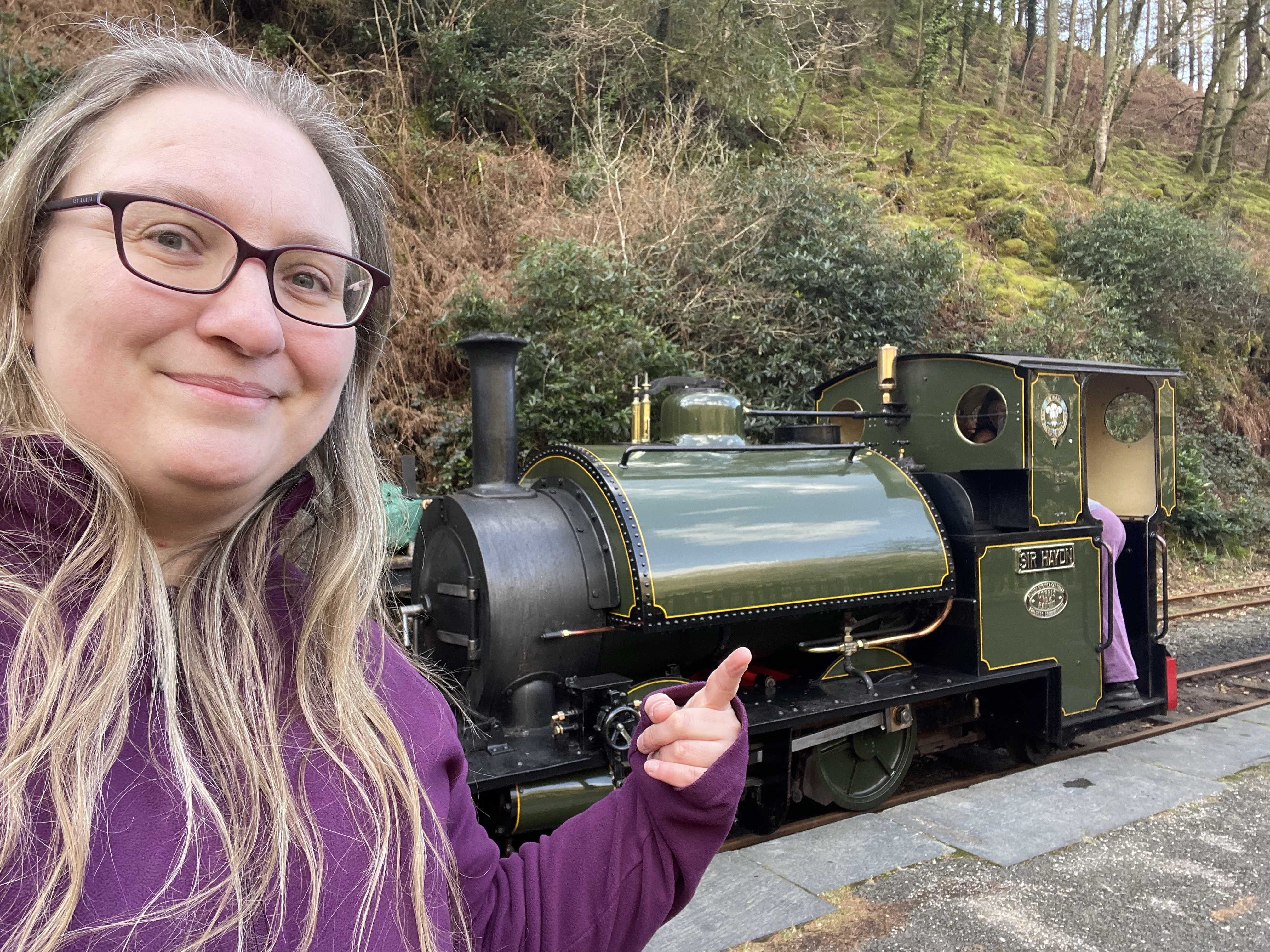 My noble steed at Nant Gwernol station