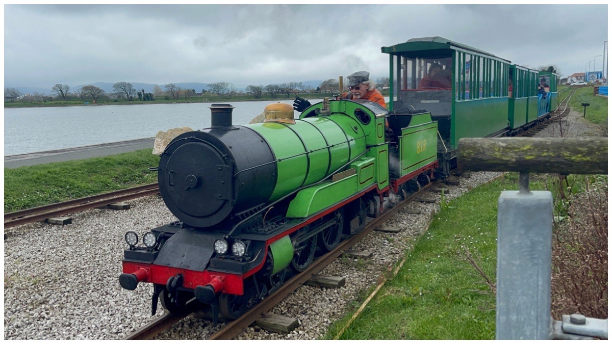 Rhyl Miniature Railway - Railway Queen returning to Central Station